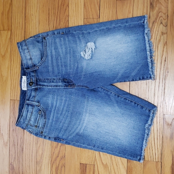 Jessica Simpson - Venice Cutoff Short Distressed High Rise Denim Jean 28 - Picture 4 of 11